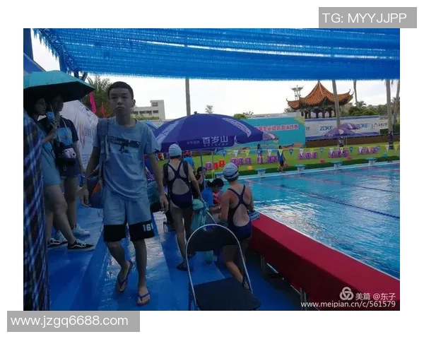 罗威率队勇夺佳绩展现当家球星风采足球赛场激情再燃