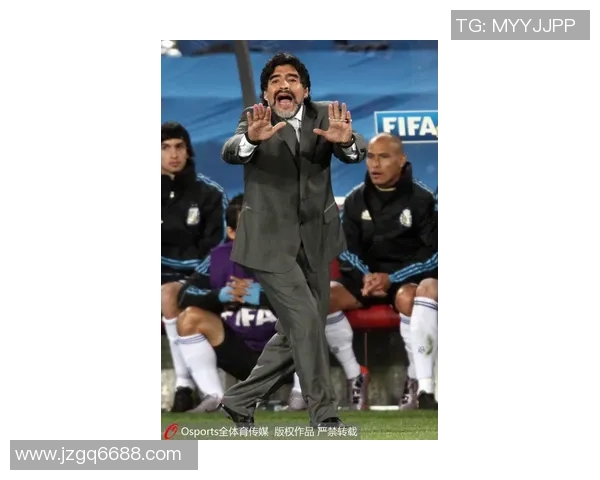 足坛传奇巨星陨落一生辉煌瞬间永存绿茵场 足坛传奇巨星陨落一生辉煌瞬间永存绿茵场