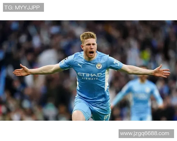 足球巨星化身街头高手与路人展开即兴欢乐足球对决秀 足球巨星化身街头高手与路人展开即兴欢乐足球对决秀